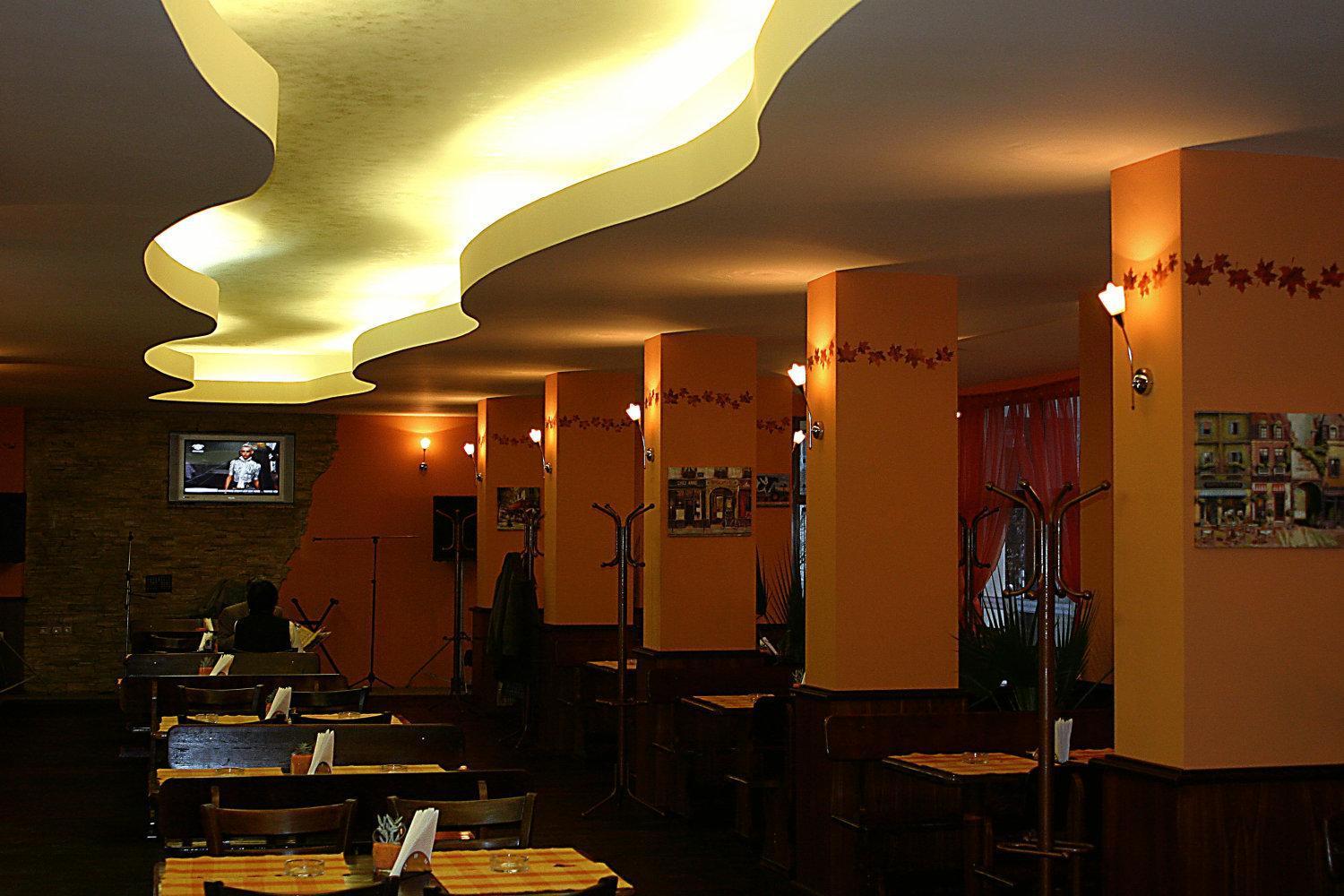 Park Hotel Dryanovo Bagian luar foto